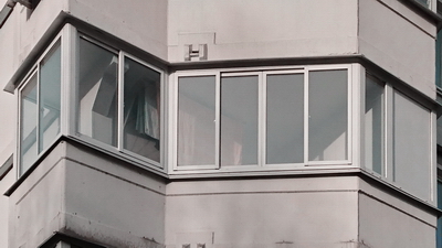 Остекление балкона алюминиевое в доме ПД-4